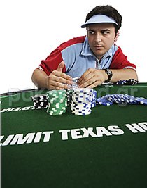 Τα τρία βασικά σφάλματα που κάνουν οι αρχάριοι στα τουρνουά πόκερ